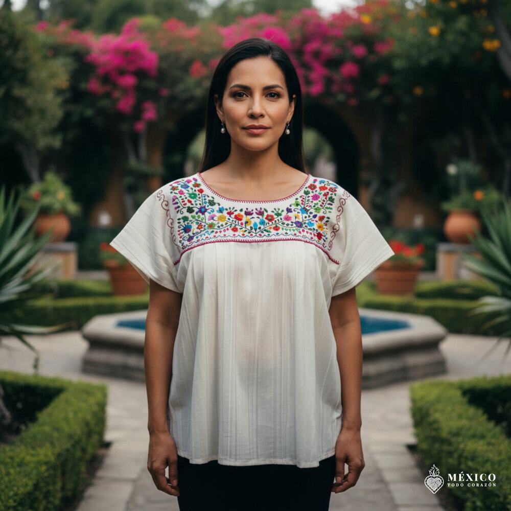 Mexican Embroidered Blouse – Handmade Otomi Floral Animals Design Large 28x23in